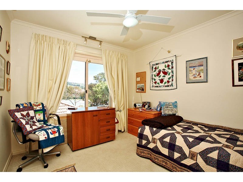 2/1 Lakeside Circuit, Encounter Bay SA 5211