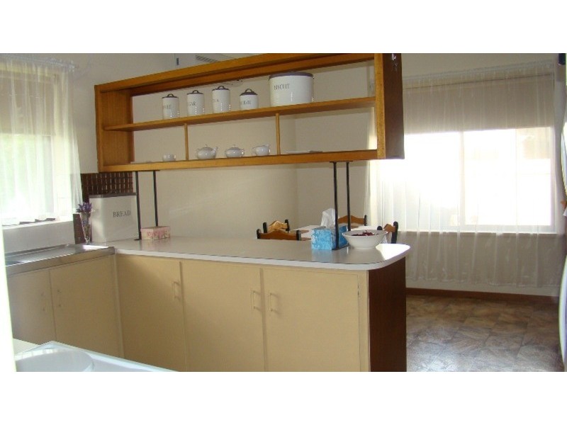 2/106 Bay Road, Encounter Bay SA 5211