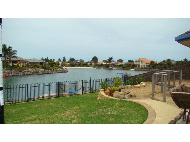 38 Islander Drive, Encounter Bay SA 5211