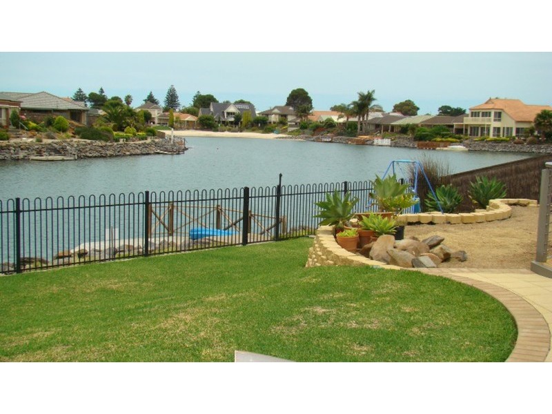 38 Islander Drive, Encounter Bay SA 5211