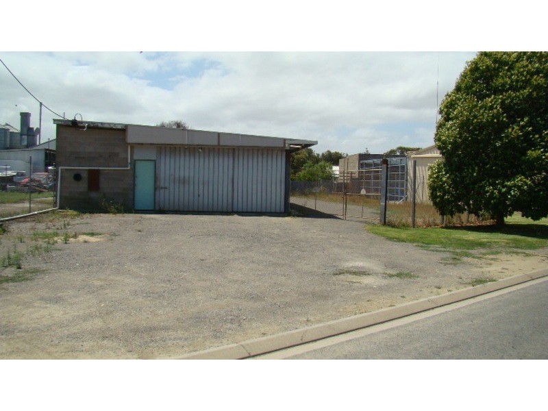 33 Broderick Terrace, Victor Harbor SA 5211