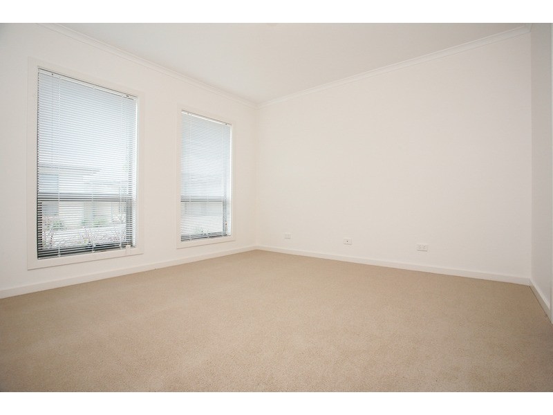 Villas 2 & 5/18-22 Leworthy Street, Victor Harbor SA 5211