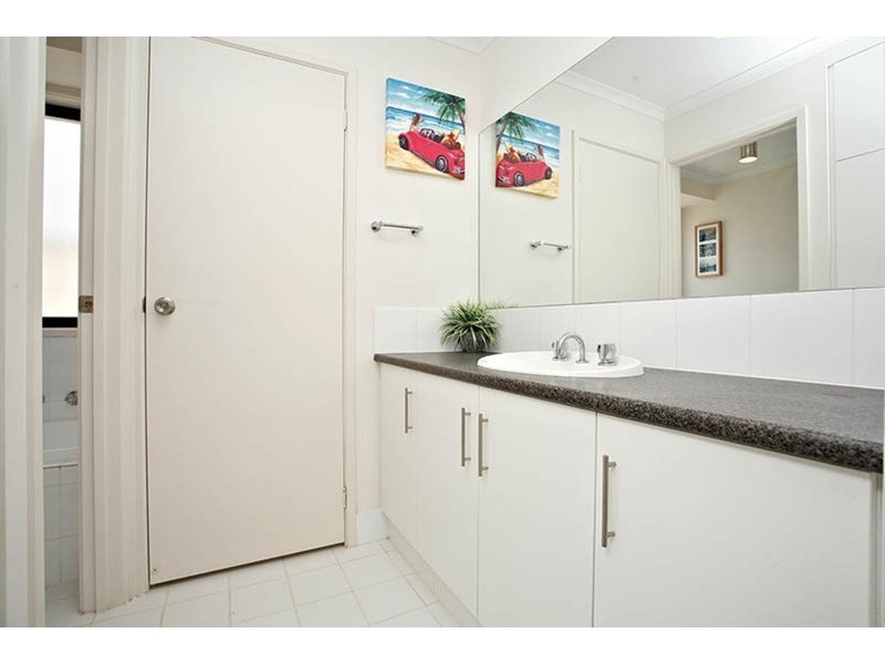 16 Pomery Street, Port Elliot SA 5212