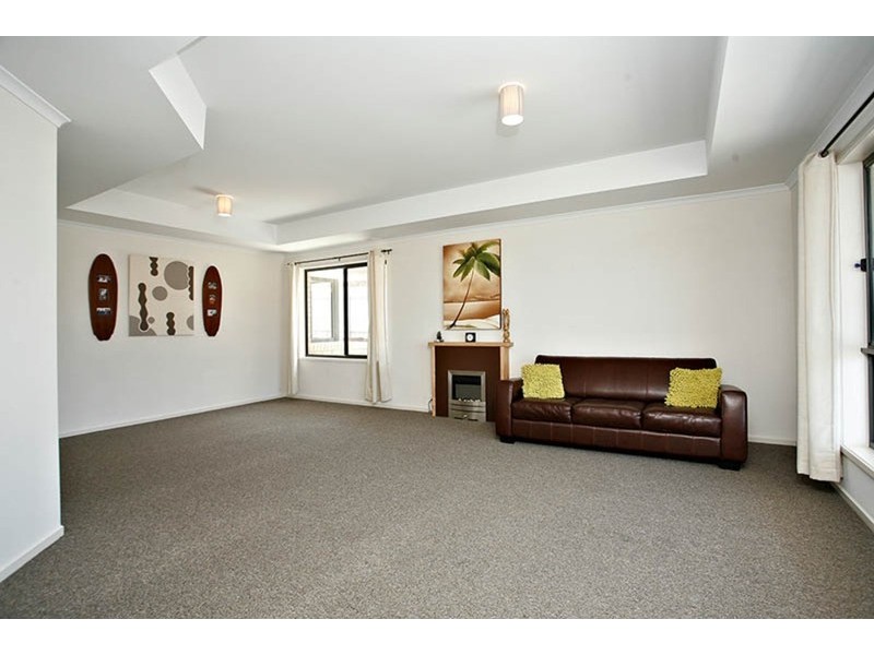 16 Pomery Street, Port Elliot SA 5212