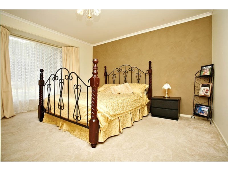 150 Canterbury Road, Victor Harbor SA 5211