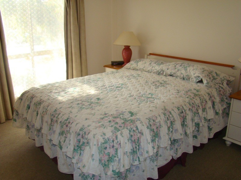 18 Hope Street, Encounter Bay SA 5211