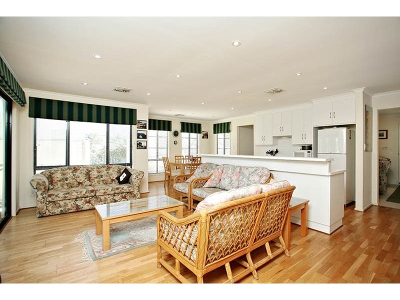 65 North Terrace, Port Elliot SA 5212