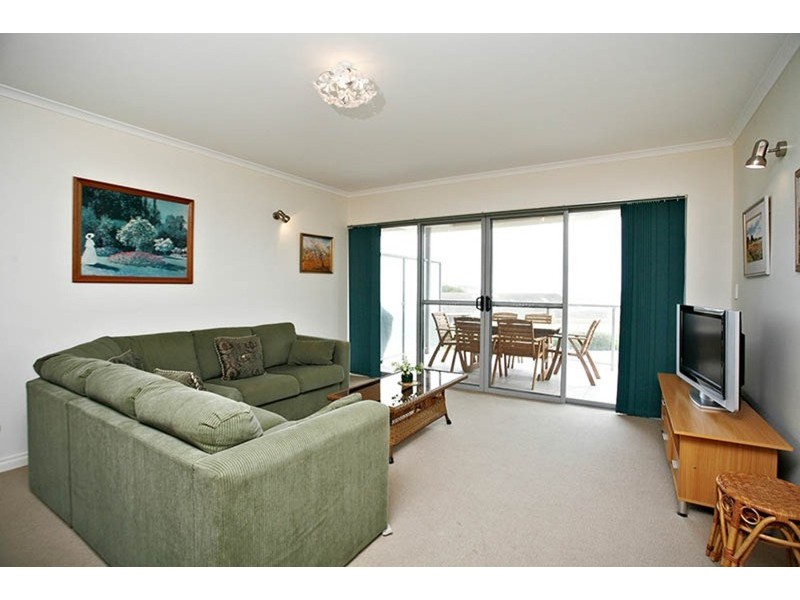 4/2 Solway Crescent, Encounter Bay SA 5211
