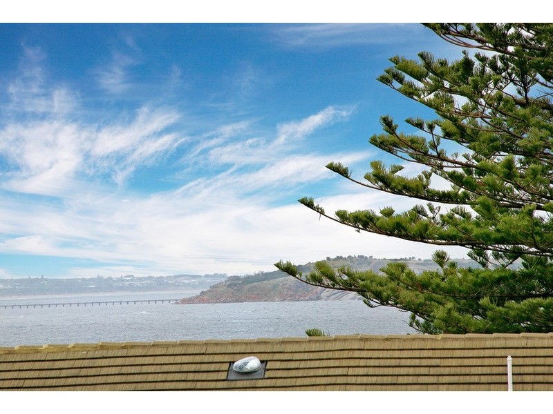 4/2 Solway Crescent, Encounter Bay SA 5211
