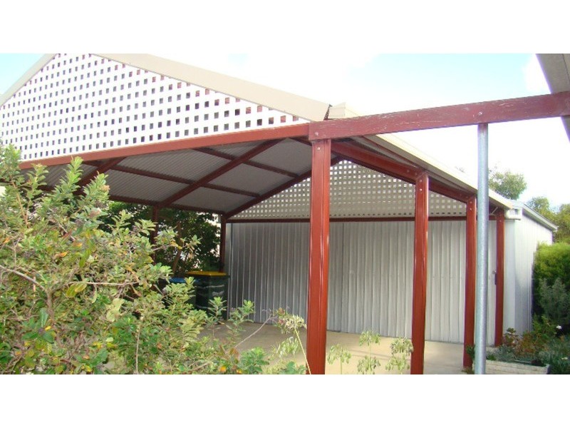 7 Dwiar Road, Victor Harbor SA 5211