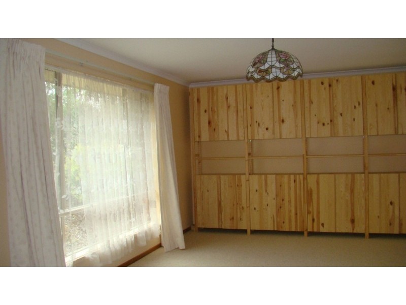 7 Dwiar Road, Victor Harbor SA 5211