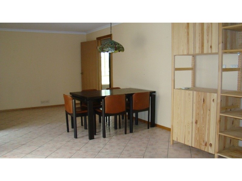 7 Dwiar Road, Victor Harbor SA 5211