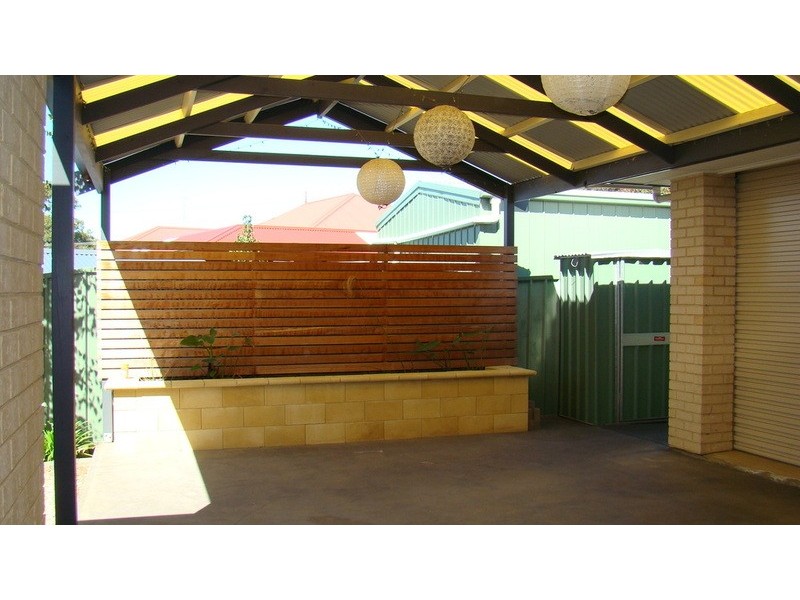 4 Gare Court, Victor Harbor SA 5211
