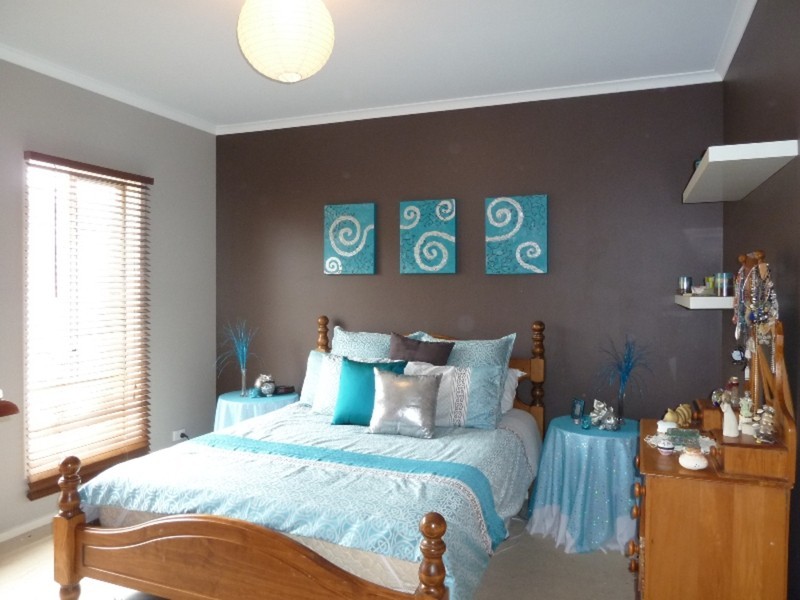 4 Gare Court, Victor Harbor SA 5211