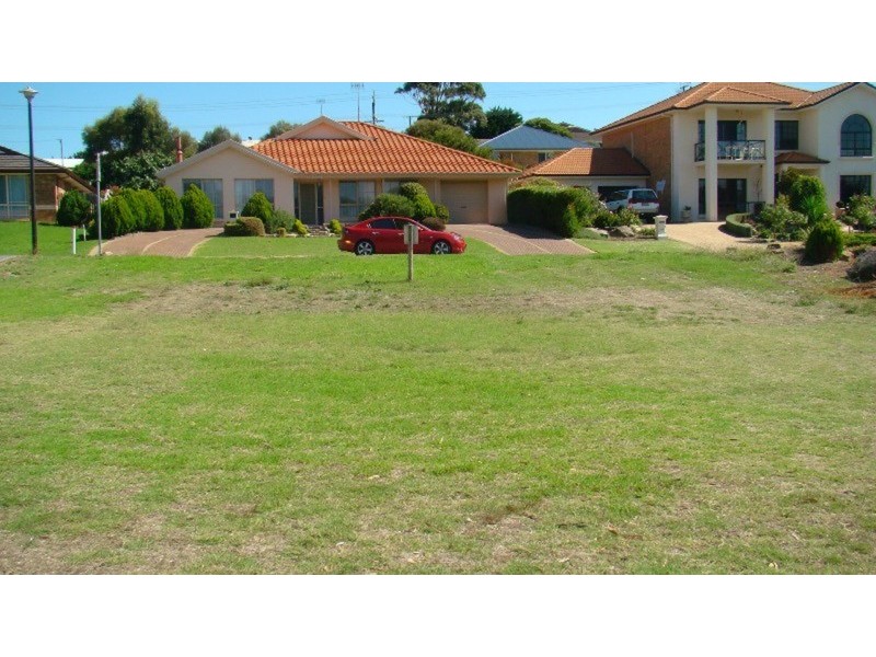 82 Rapid Drive, Mccracken SA 5211