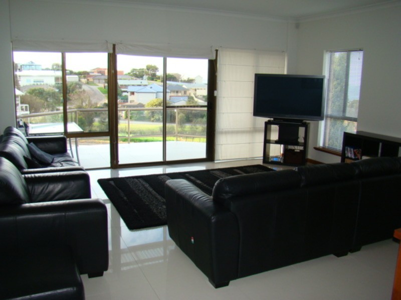 1/18 Joy Street, Encounter Bay SA 5211