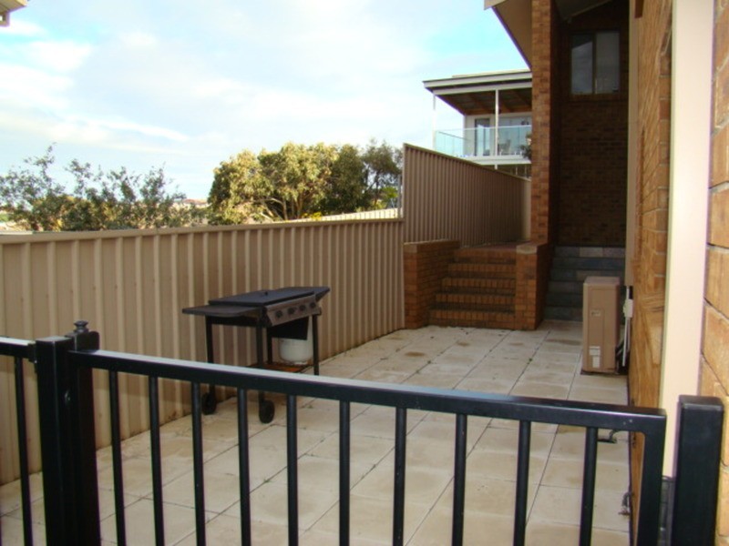1/18 Joy Street, Encounter Bay SA 5211