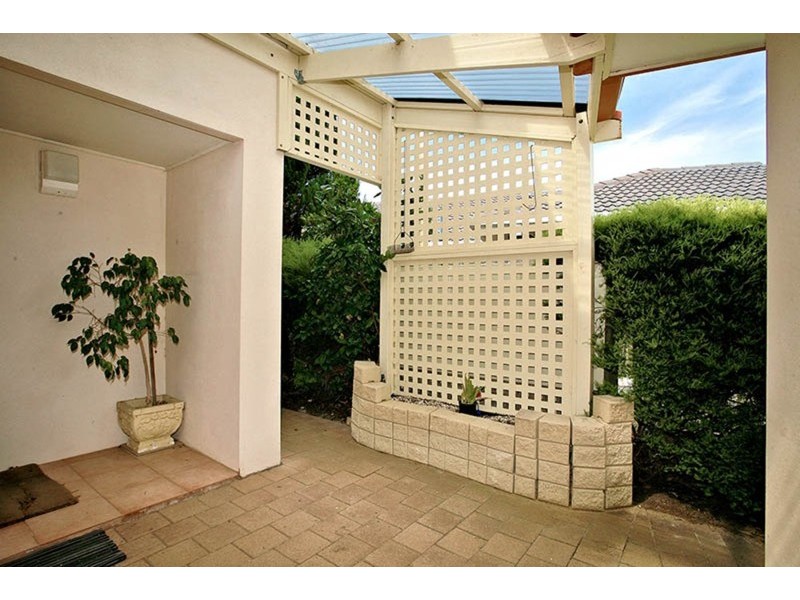 1/1 Lakeside Circuit, Encounter Bay SA 5211