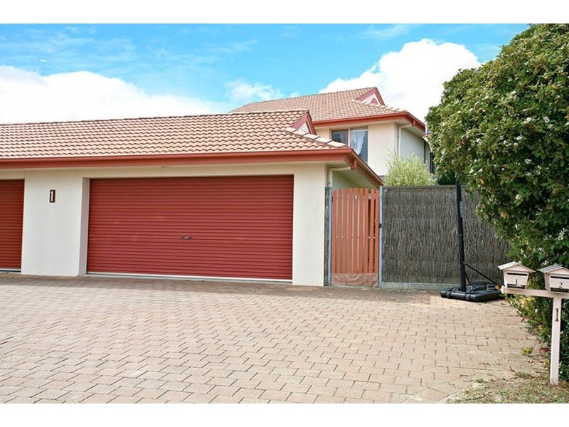 1/1 Lakeside Circuit, Encounter Bay SA 5211