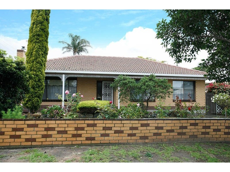 92 Seaview Road, Victor Harbor SA 5211
