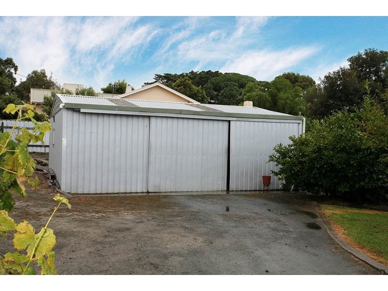 92 Seaview Road, Victor Harbor SA 5211