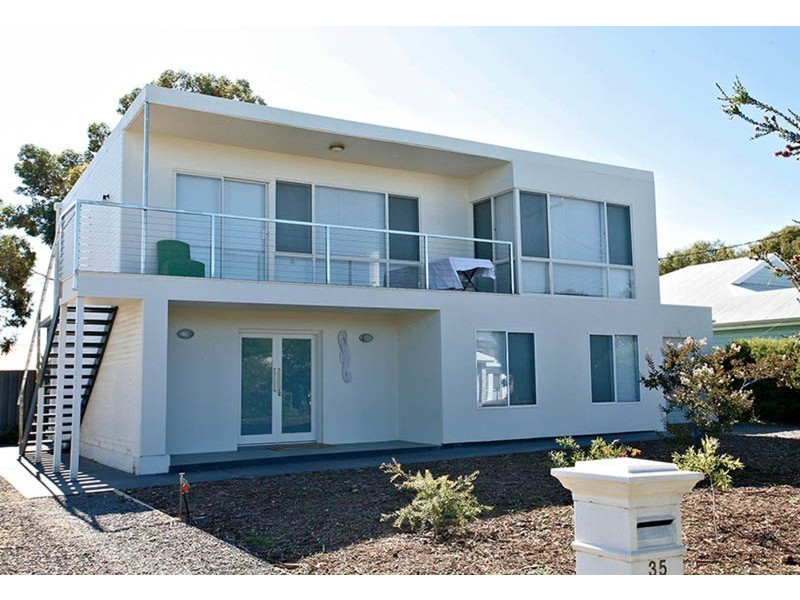35 George Street, Encounter Bay SA 5211