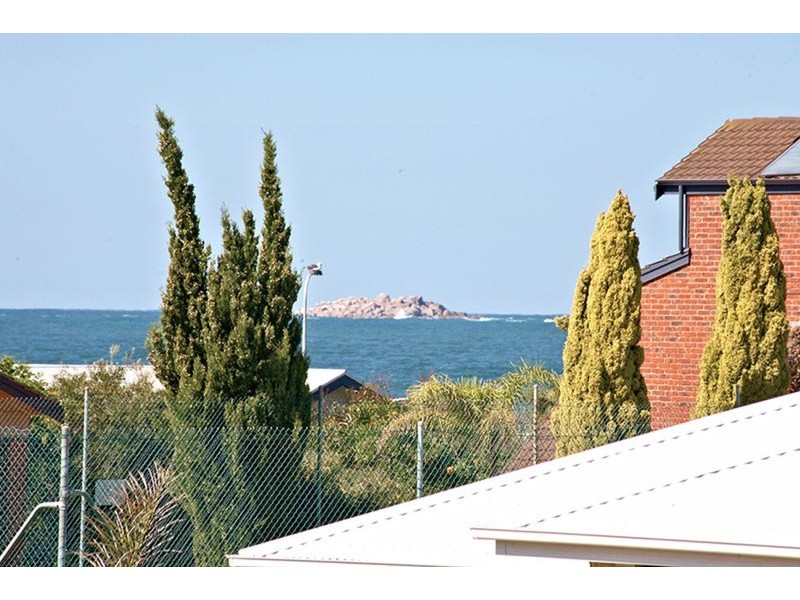 35 George Street, Encounter Bay SA 5211