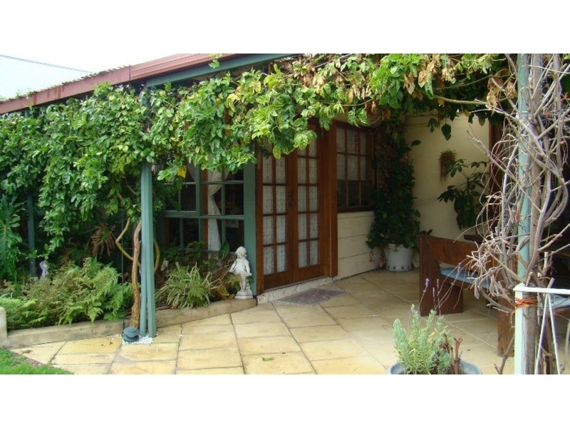 29 Sturt Street, Victor Harbor SA 5211