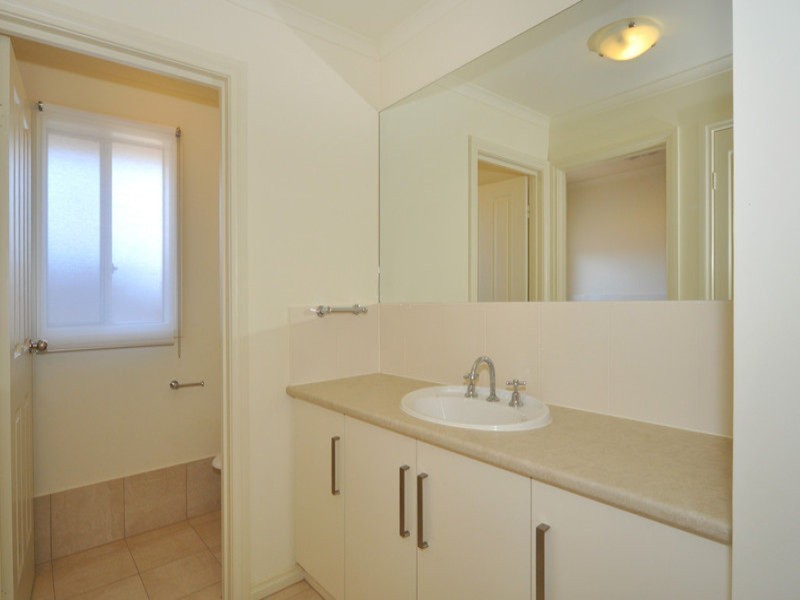 15 Jasmin Drive, Victor Harbor SA 5211