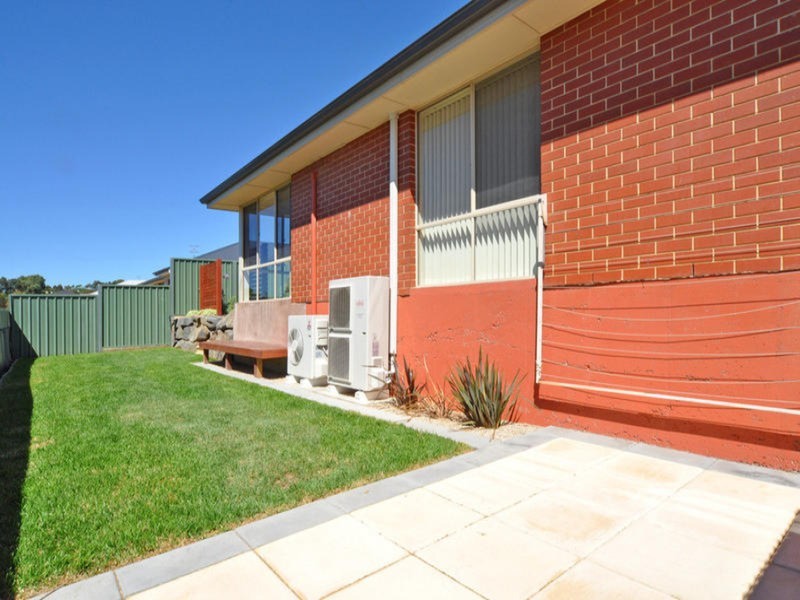 15 Jasmin Drive, Victor Harbor SA 5211