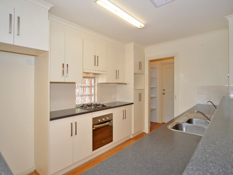 15 Jasmin Drive, Victor Harbor SA 5211