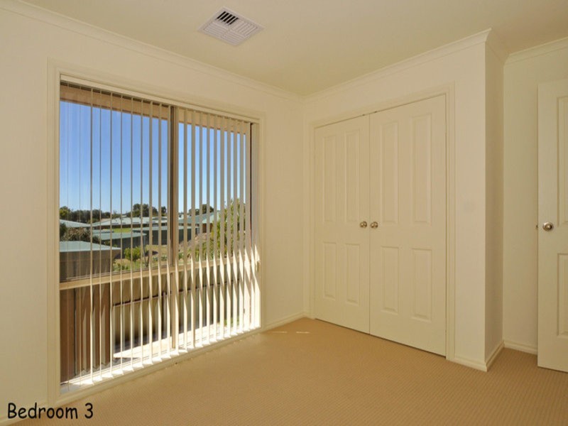 15 Jasmin Drive, Victor Harbor SA 5211