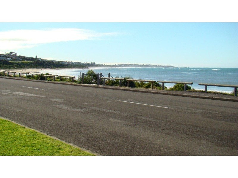 5 Bridge Terrace, Victor Harbor SA 5211