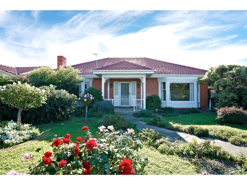 6 Bridge Terrace, Victor Harbor SA 5211