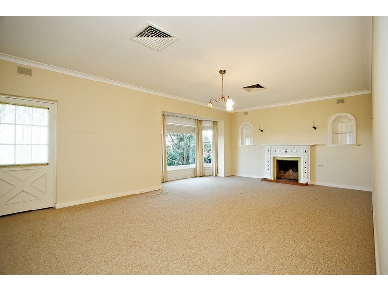 6 Bridge Terrace, Victor Harbor SA 5211