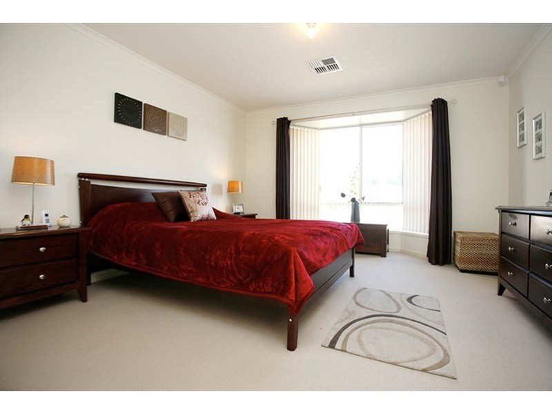 4 David Street, Mccracken SA 5211