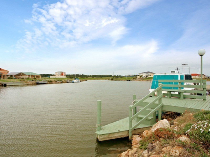 139 Wentworth Parade, Hindmarsh Island SA 5214