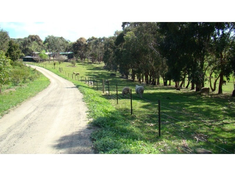 117 Glassenbury Drive, Encounter Bay SA 5211