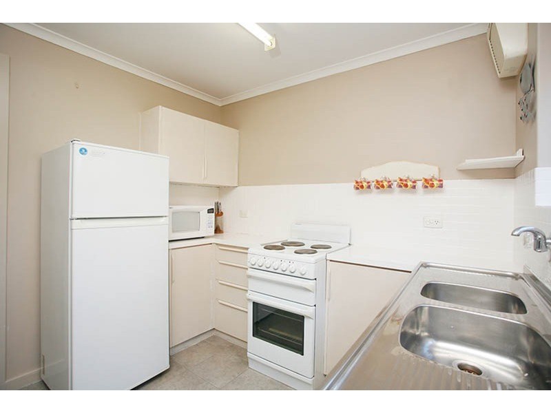 6/8 Newland Street, Victor Harbor SA 5211