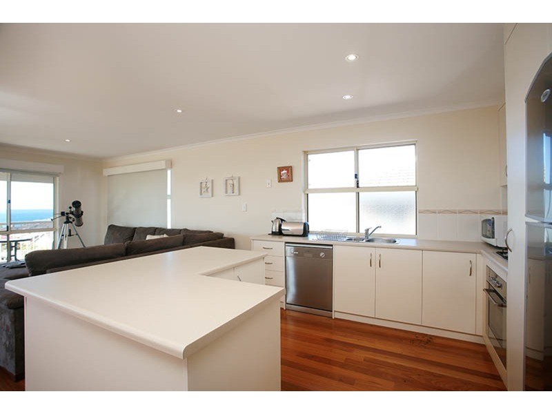18A Norma Crescent, Encounter Bay SA 5211