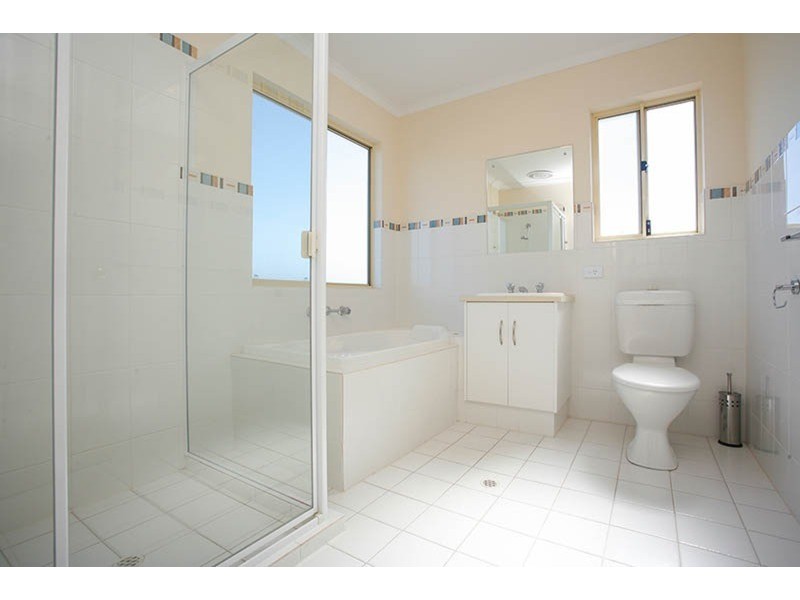18A Norma Crescent, Encounter Bay SA 5211