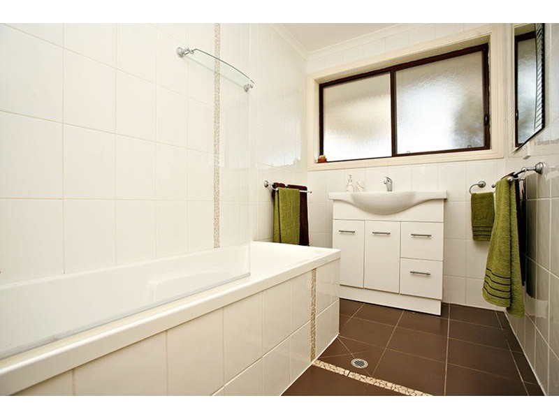 10 Marlborough Avenue, Victor Harbor SA 5211