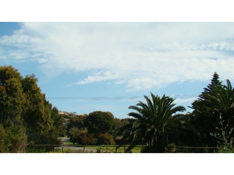 2 Park Avenue, Encounter Bay SA 5211