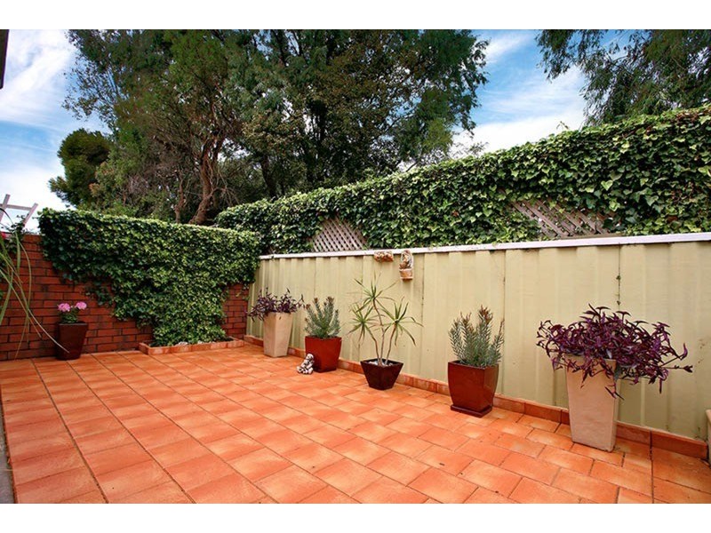 10/12 Newland Street, Victor Harbor SA 5211
