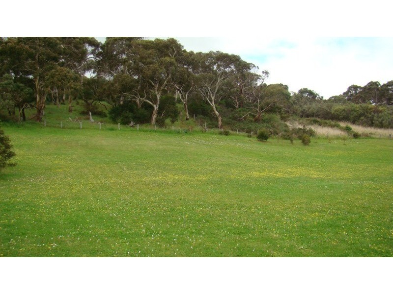 30 Stock  Road, Victor Harbor SA 5211