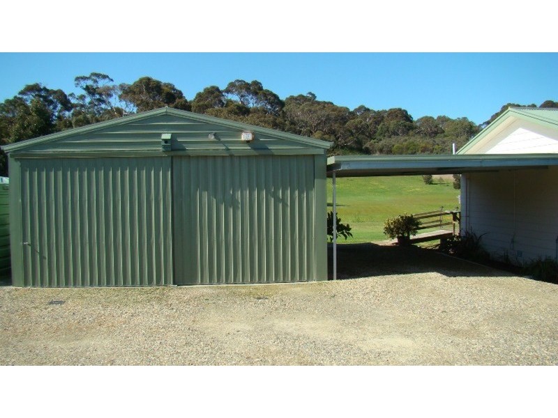 30 Stock  Road, Victor Harbor SA 5211