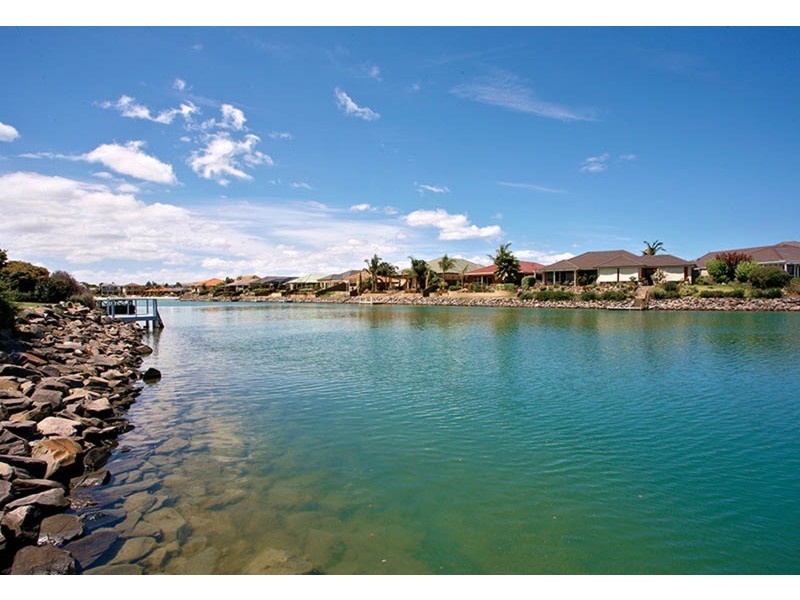 93 Matthew Flinders Drive, Encounter Bay SA 5211