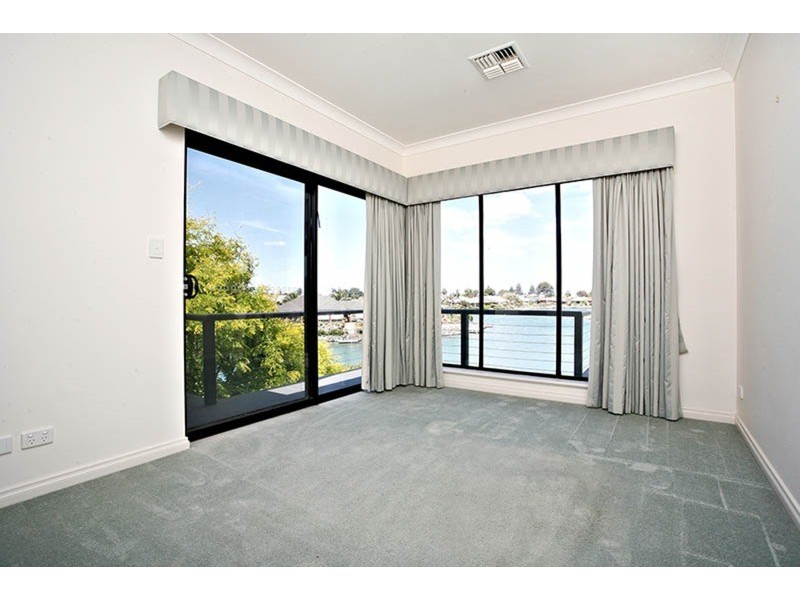 93 Matthew Flinders Drive, Encounter Bay SA 5211