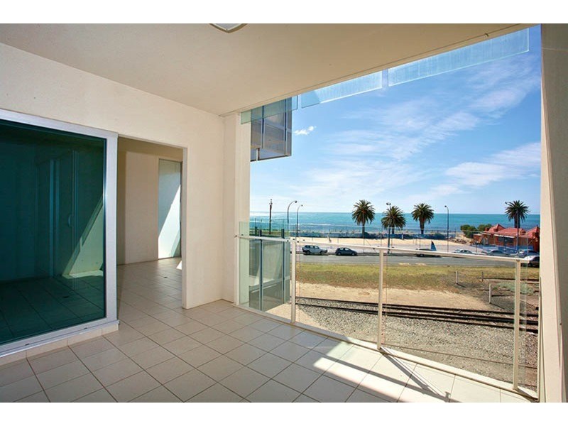 305/162 Hindmarsh  Road, Victor Harbor SA 5211