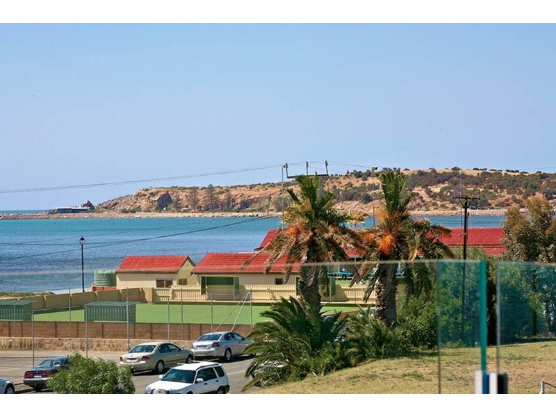 305/162 Hindmarsh  Road, Victor Harbor SA 5211